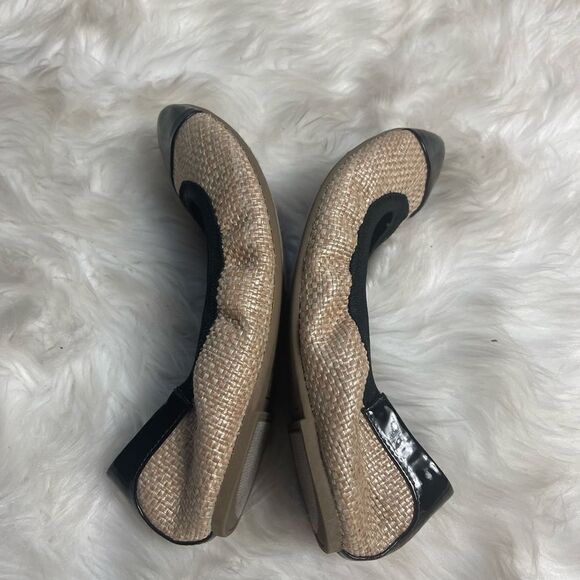 Dexflex comfort synthetic beige woven & black patent slip on flats SZ9 - Picture 7 of 10